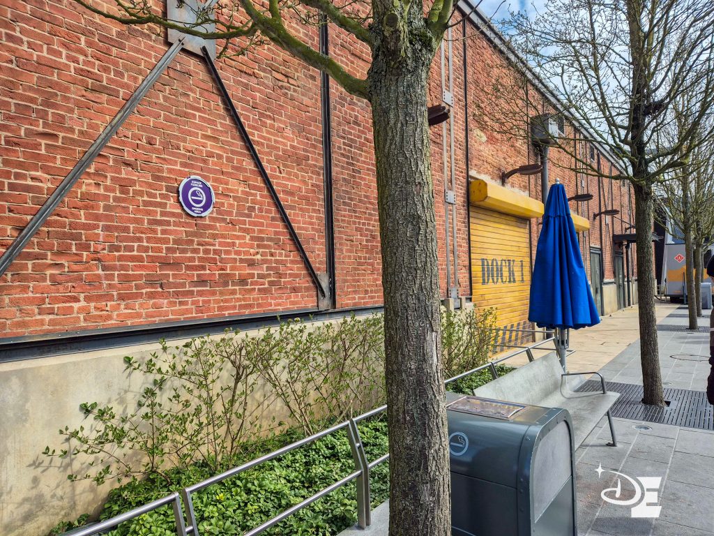 Coin fumeur à l'Avengers Campus
