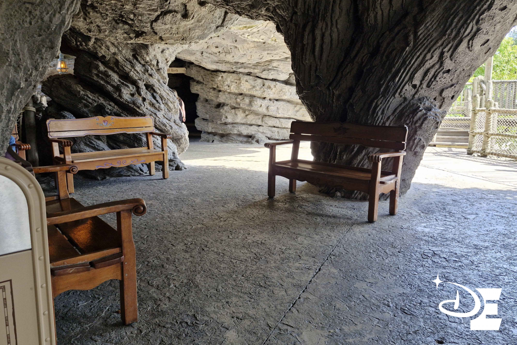 grottes d'adventureland