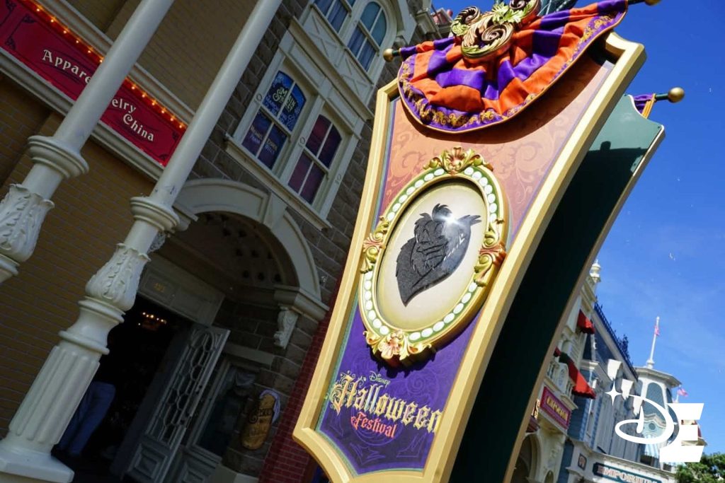 Halloween 2026 : bannières sur Main Street U.S.A.